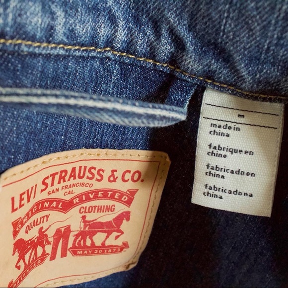 Custom Hand Painted Levi’s Jeans Denim Vest - Picture 7 of 7